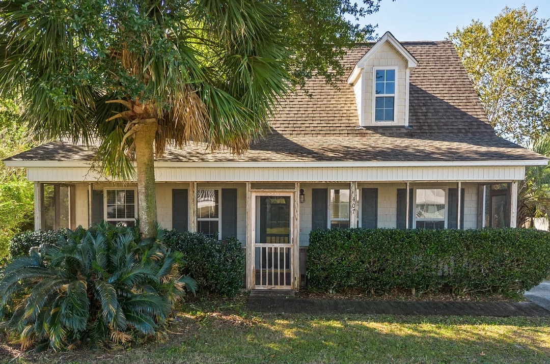 PEACEFUL PRIVATE AND PERFECTLY LOCATED PROPERTY